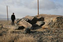 Горный Алтай : Достопримечательности : Кош-Агачский район : Древняя каменоломня