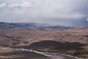 А вот так выглядят настоящие трещины. Они неглубокие и не широкие, не более 30-50 см.   Турклуб Аккол Тур