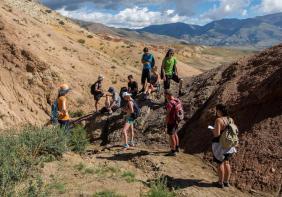  На практике с томскими студентами.  Турклуб Аккол Тур