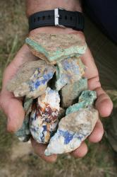 Змеиногорский район : Лазурский родник : азурит