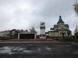 Вид на Музей Золотухина и Храм с ул. Советской