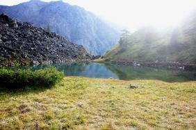 Отдых на Алтае : Шавлинские озера и долина Мажоя : Нижнешавлинский перевал