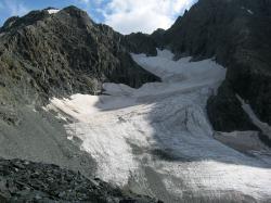 Ледник в долине Куйгук при спуске с перевала