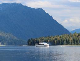 Горный Алтай : Телецкое озеро : Теплоход Пионер, первый технический рейс