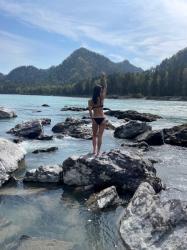 2. Гуляй, Россия, и плачь, Европа! А на Алтае самые красивые, манящие и крутые…горы! Бирюзовая Катунь