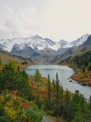 Алтай. Озеро Поперечное, 20.09.2023  Автор: Екатерина Шмакова