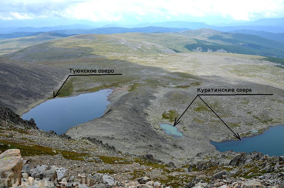 Вид на Туюкское и Куратинские озера с вершины горы Сарлык
