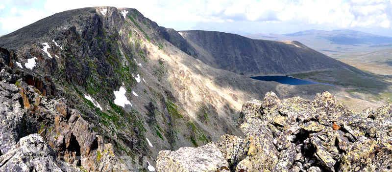 Вид на гору с юго-востока