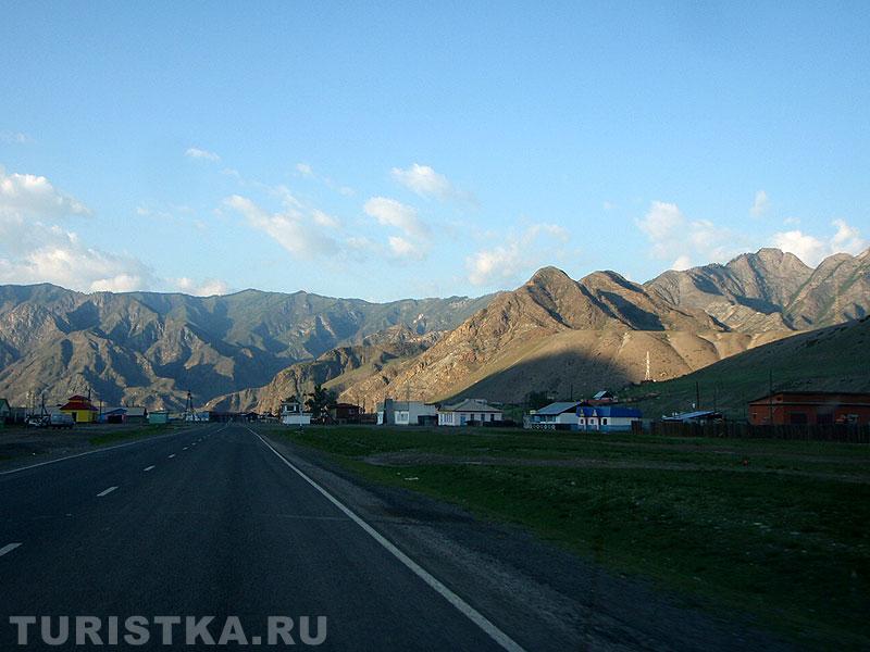 Центр села Иня