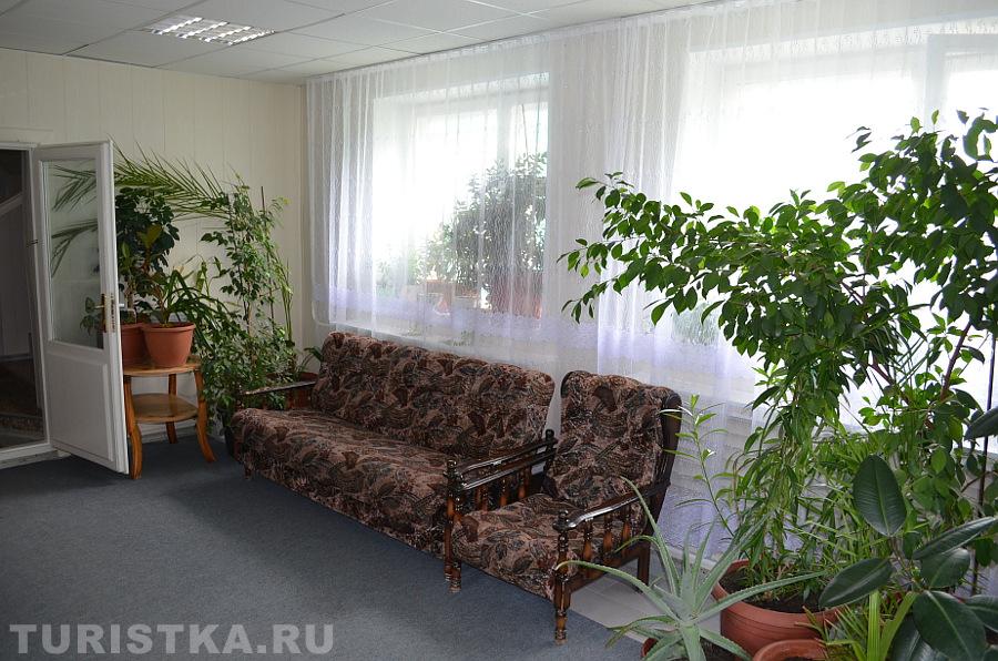 Ресепшен в гостинице Альфа