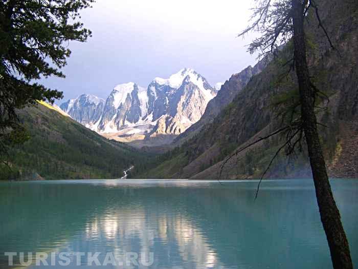 Среднее (Нижнее) Шавлинское озеро