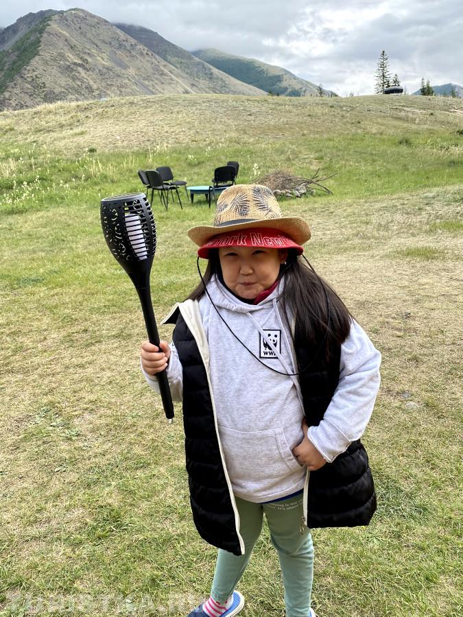 2. "Сторож турбазы." Турбаза "ТурЛу" урочище Куектанар.