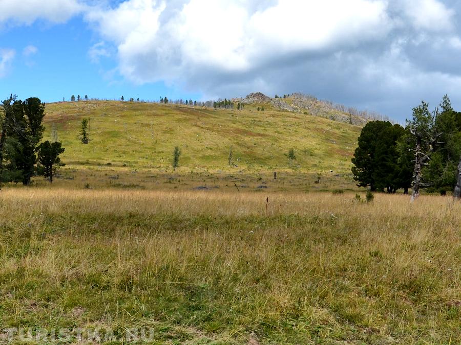 Гора Тияхта на Семинском перевале