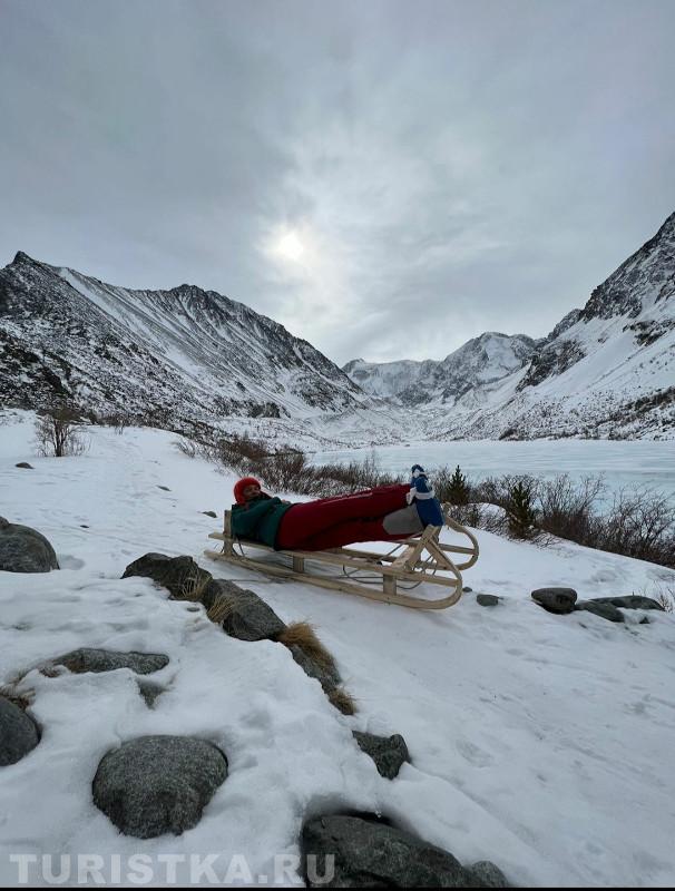 Ауууу, конь, вернись. Аккемское озеро, гора Белуха.