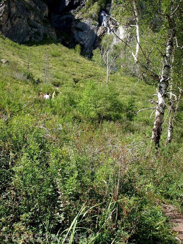 Тропинка к водопаду