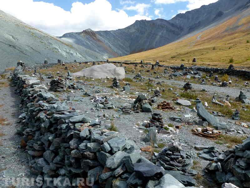 Каменный город в ущелье Ярлу