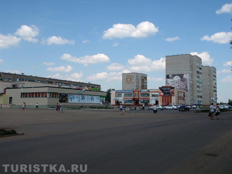 Торгово-бытовой комплекс на улице Мира