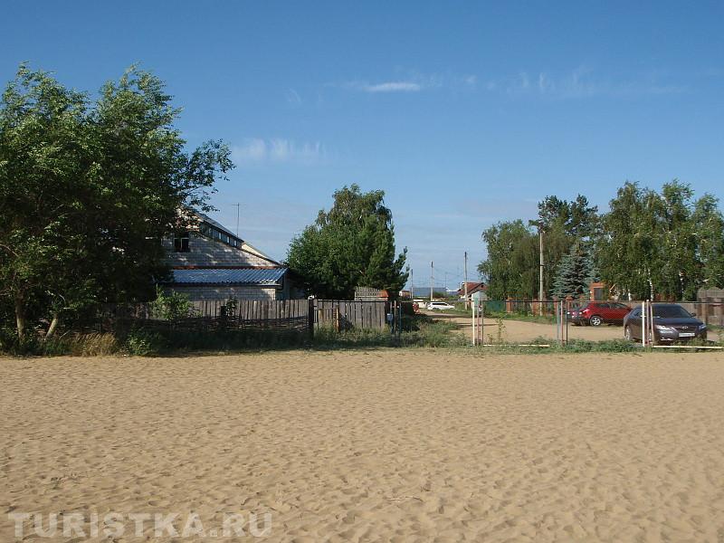 Частный сектор, ул. Набережная, сразу за пляжем