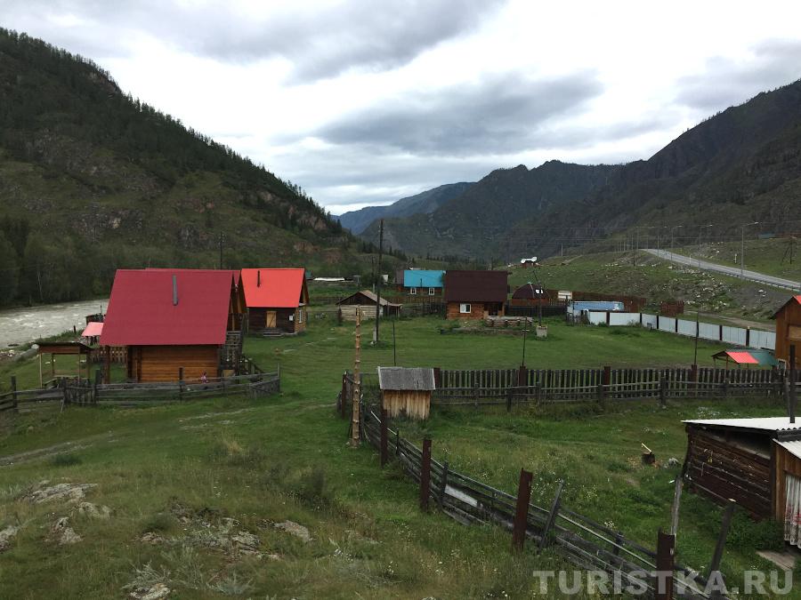 Базы в селе Белый Бом