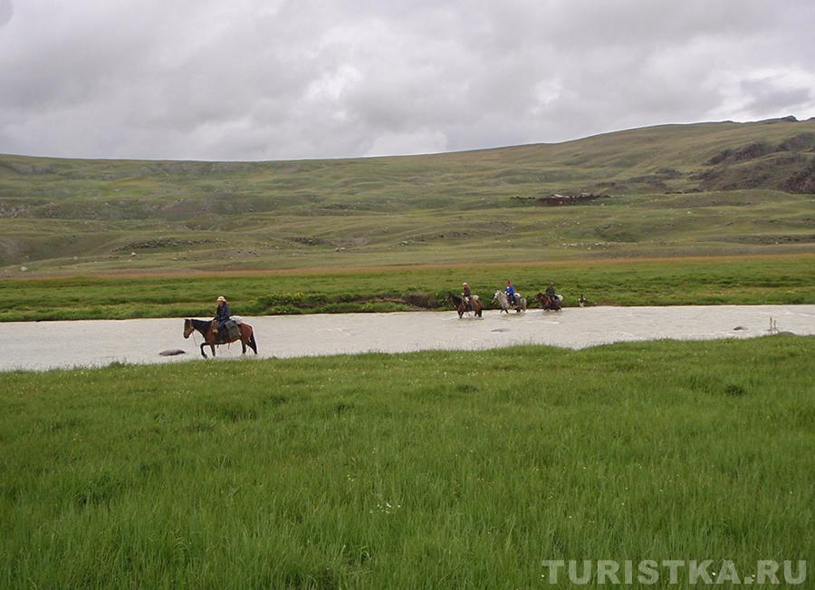 Брод через реку Калгуты