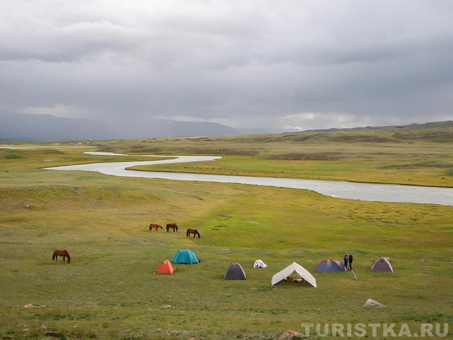 Лагерь на реке Акалаха