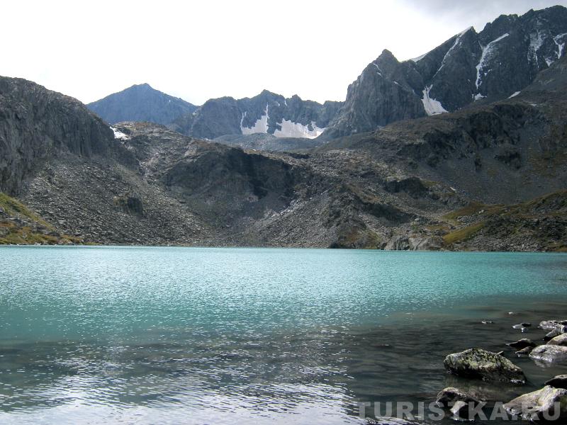 Южный берег озера Акчан