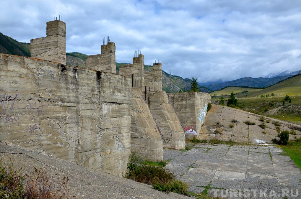 Недостроенная Акташская ГЭС на реке Чуя