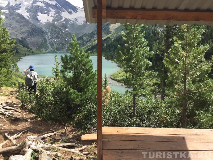 Беседка над Поперечным озером