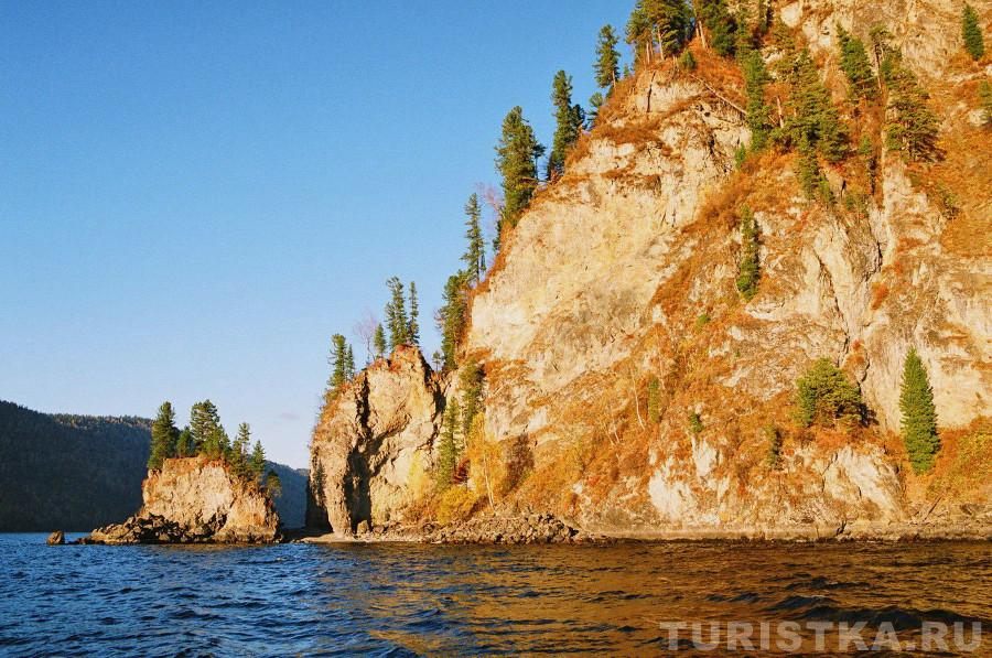 Мыс Айран, перед водопадом Киште