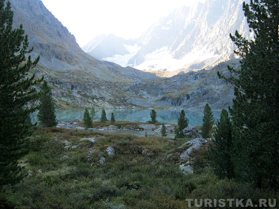 Раннее утро на Верхнем Куйгукском озере