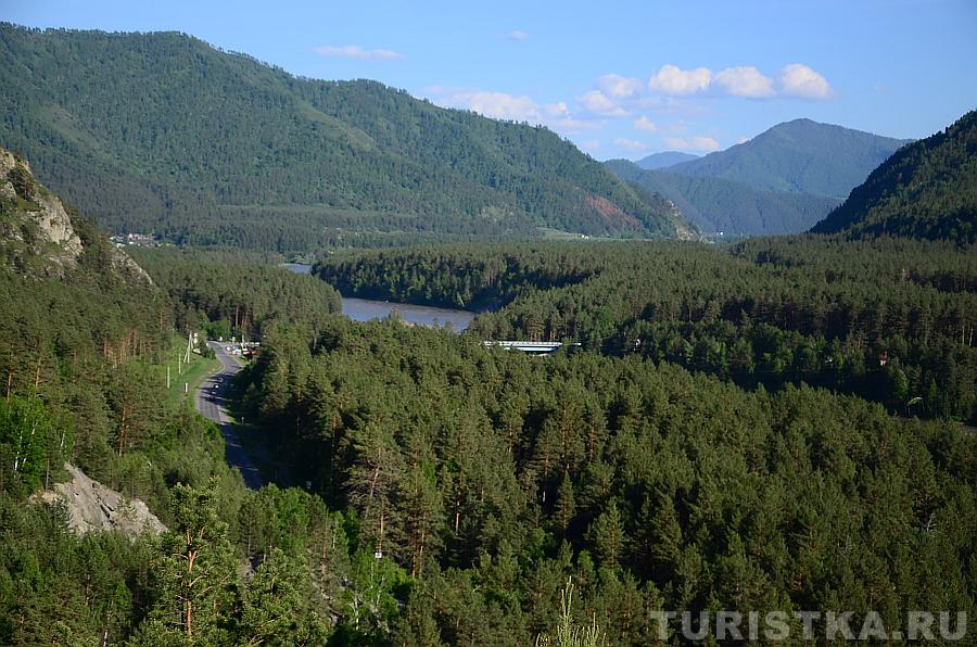 Вид с горы Менжелик на Аскатский мост
