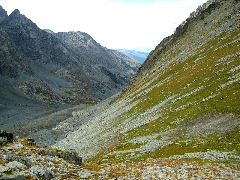 Вид в сторону долины Куйгук с перевала