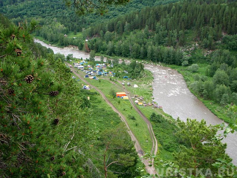Река Песчаная и фестивальная поляна в урочище Щеки