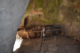 Денисова пещера