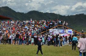 Алтай : Эл-Ойын 2022 : Трибуны