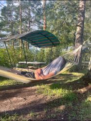 Туристка.Ру : Фотоконкурс СМЕХОТУРИКИ 2024 : с. Манжерок, Гостевой дом На Алтае : «В жизни главное не лениться. Захотел поспать? Поспи.»