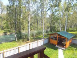 Горный Алтай : Турбазы на озере Ая : База отдыха «Дольче Вита» : Протока Катуни, вид с веранды 2-х местного номера