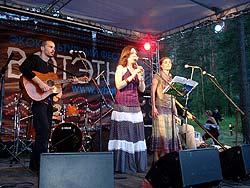 Горный Алтай : Фестиваль ВОТЭТНО-2011 : Группа Амулет Амани