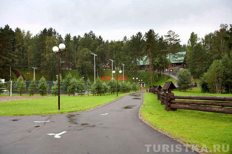 Территория базы отдыха