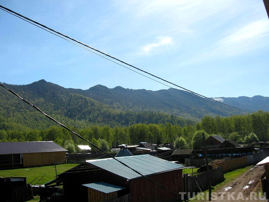 Село Мульта и горы