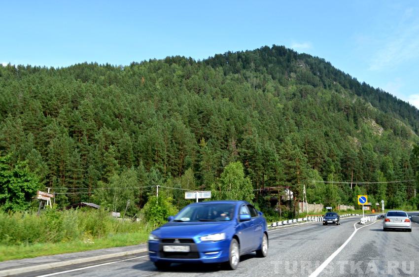 На выезде из села