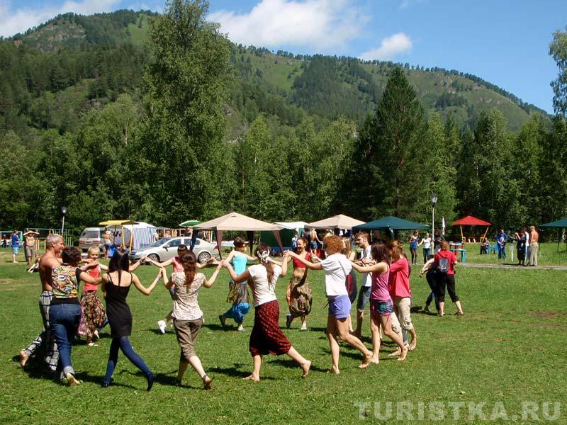 Круговые танцы