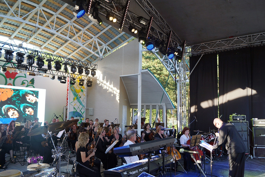 Музыкальный фестиваль «Because of the Beatles»