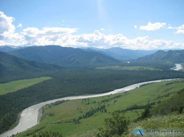 Катунь с панорамной точки Байды