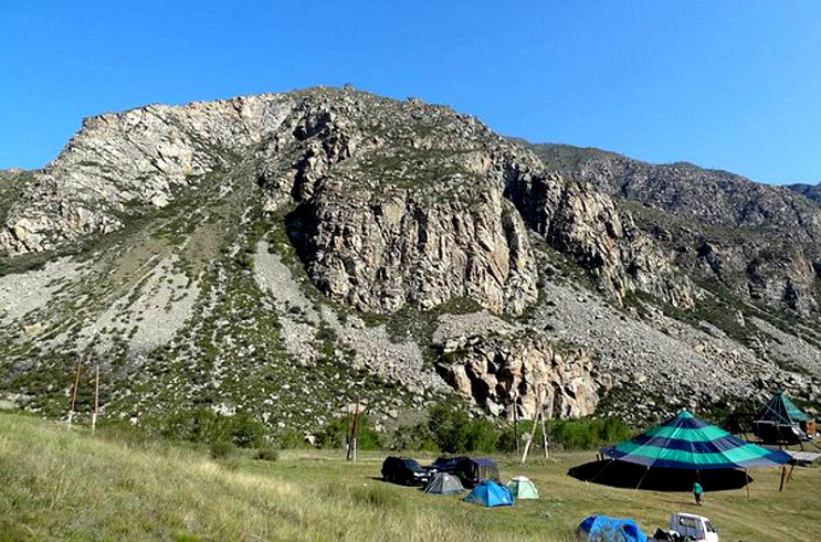 Шатер на базе Кур-Кечу