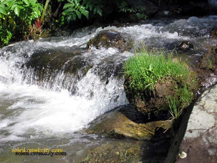 Рядом с водопадом Ширлак (Девичьи слезы)