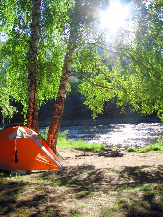 Стоянка на реке Кумир