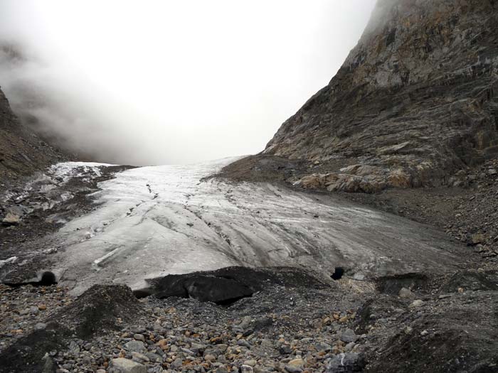Пещера в М.Актру
