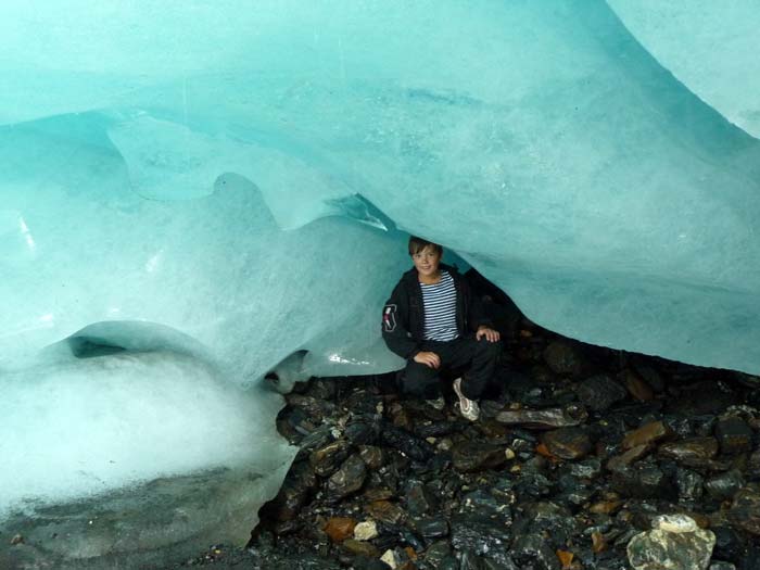 Под ледяными сводами