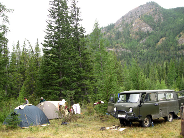 Нам домиков не хватило...